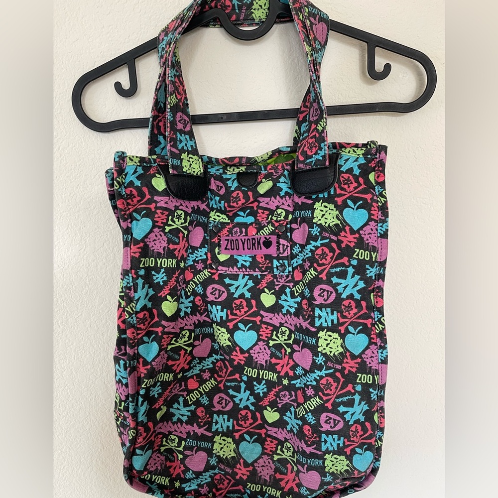 Nostalgic ZooYork Graffiti Tote